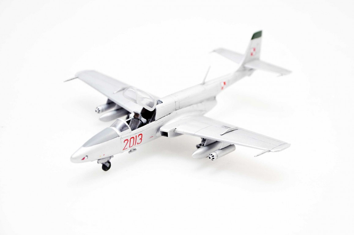 F - Modelarsko.pl - TS-11 Iskra - wathering (12)