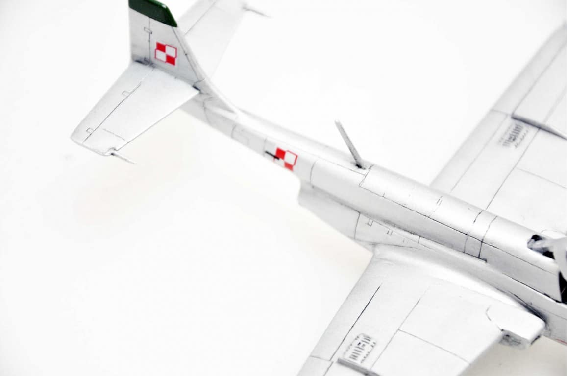 F - Modelarsko.pl - TS-11 Iskra - wathering (2)