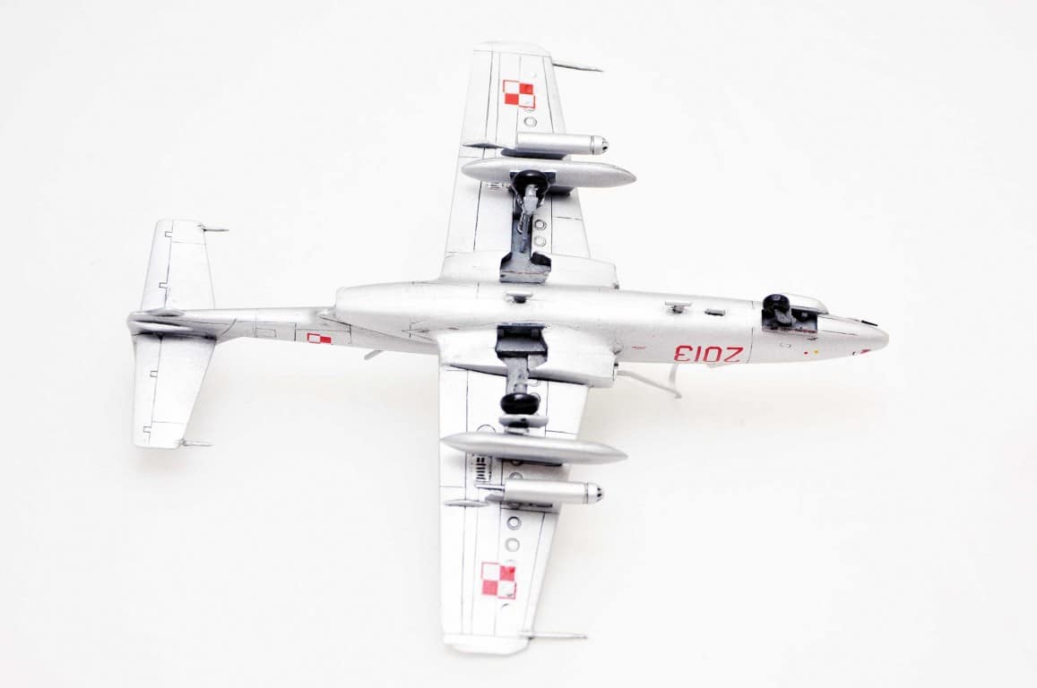 F - Modelarsko.pl - TS-11 Iskra - wathering (7)